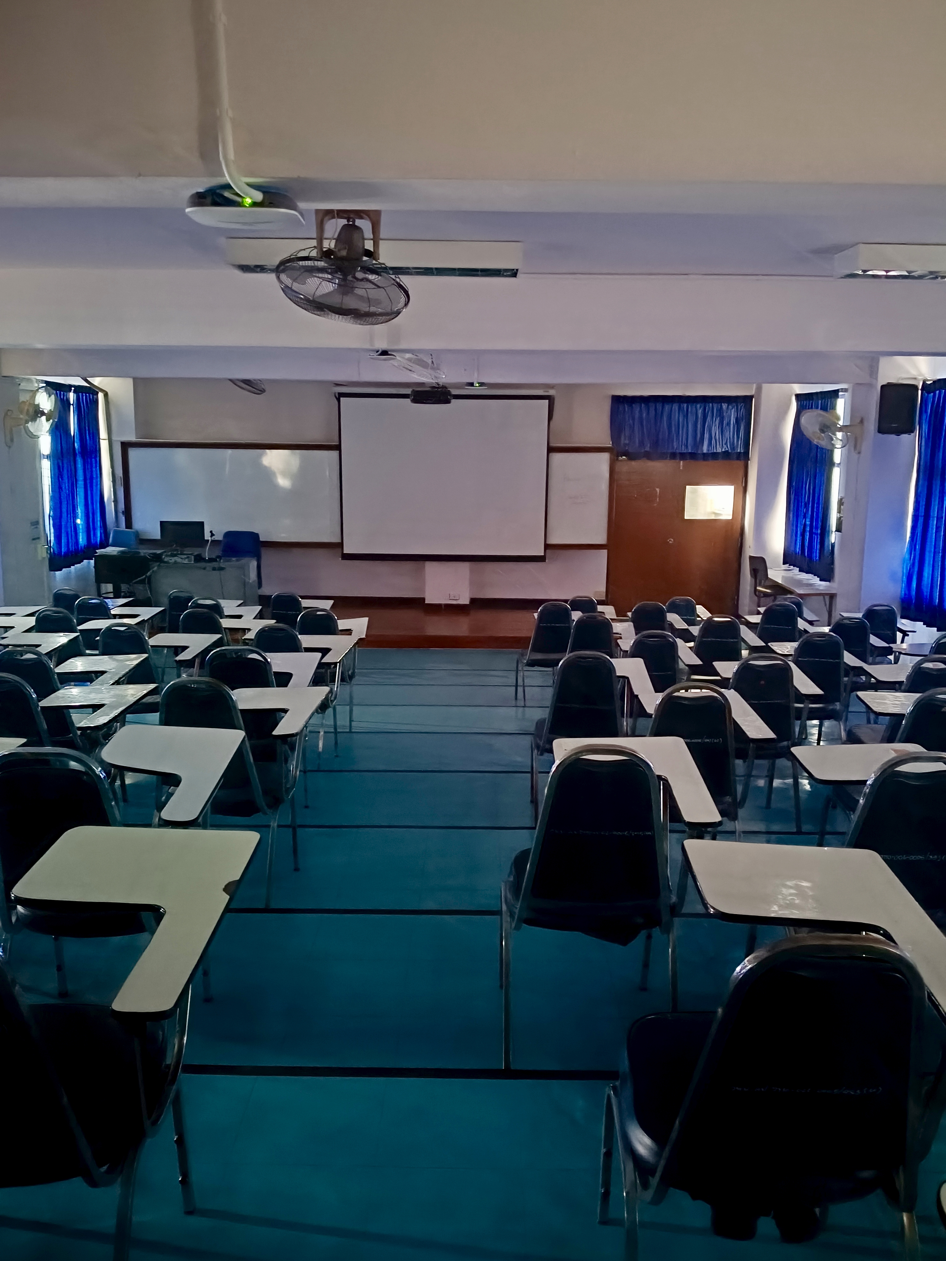 ห้องเรียน 2201 (ขล)